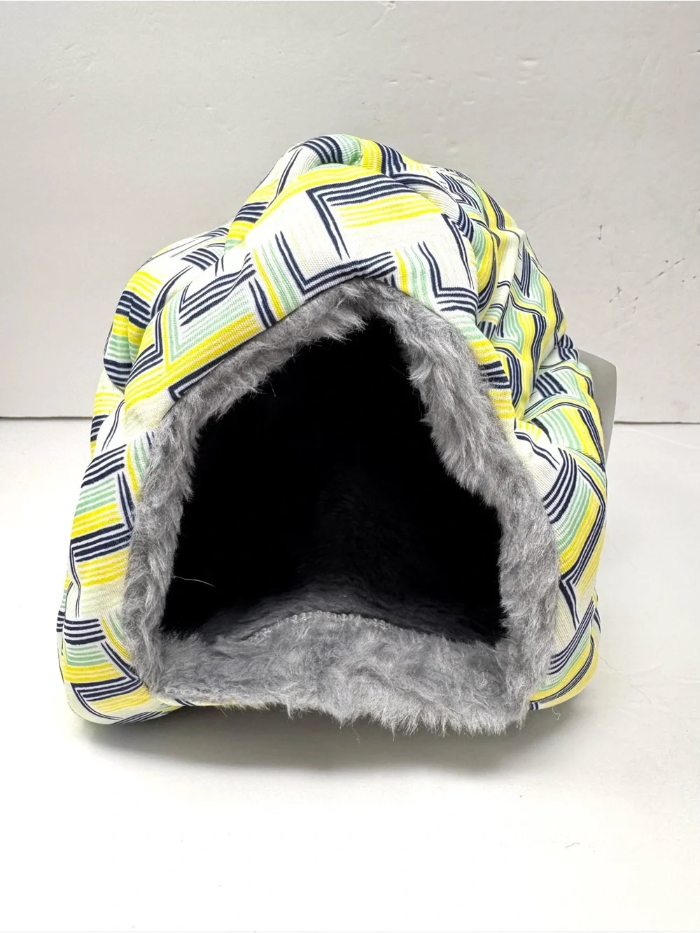 FRISCO small cave bed; small animals or kitten, NWT